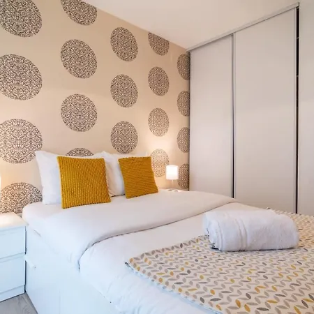 Centre - Cozy Ap With Terrace & Parking Appartement