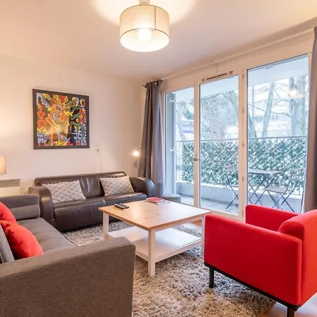 Appartement Centre - Cozy Ap With Terrace & Parking *